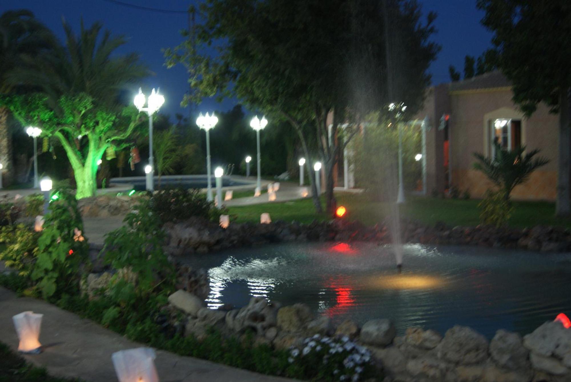Los Jardines De Lola Daimes Luaran gambar
